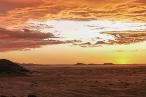 Tourguide Namibia: Sonnenuntergang Namib Naukluft Gebirge